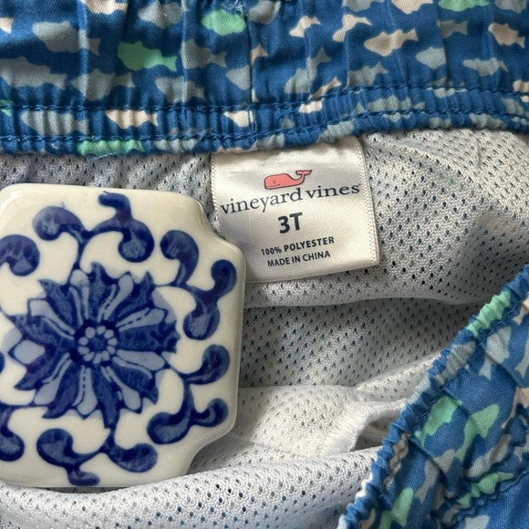 🩵 Vineyard Vines 3T Boys Swim Trunks | Blue Fish Print | So Cute 🐟 - Picture 5 of 7